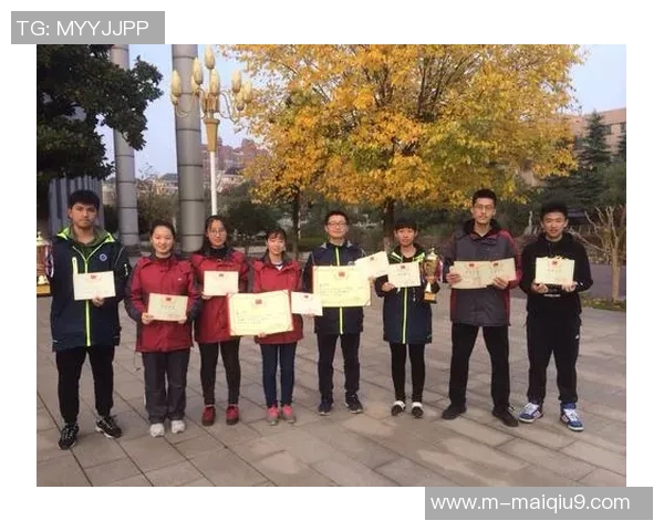 实时新闻南京羽毛球队创新盯防战术解析与实践成果分享